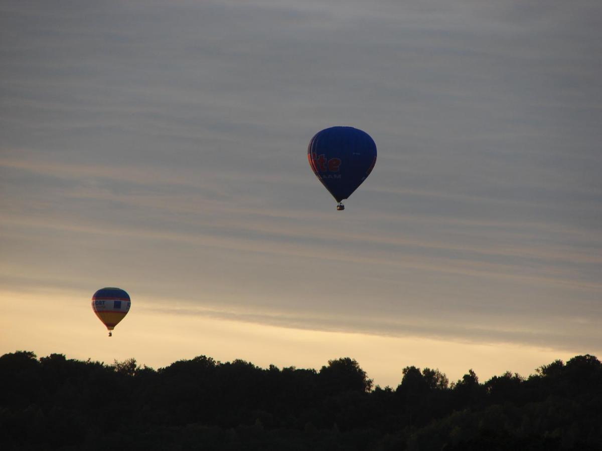 Gite La Volette Moulins-Saint-Hubert 外观 照片