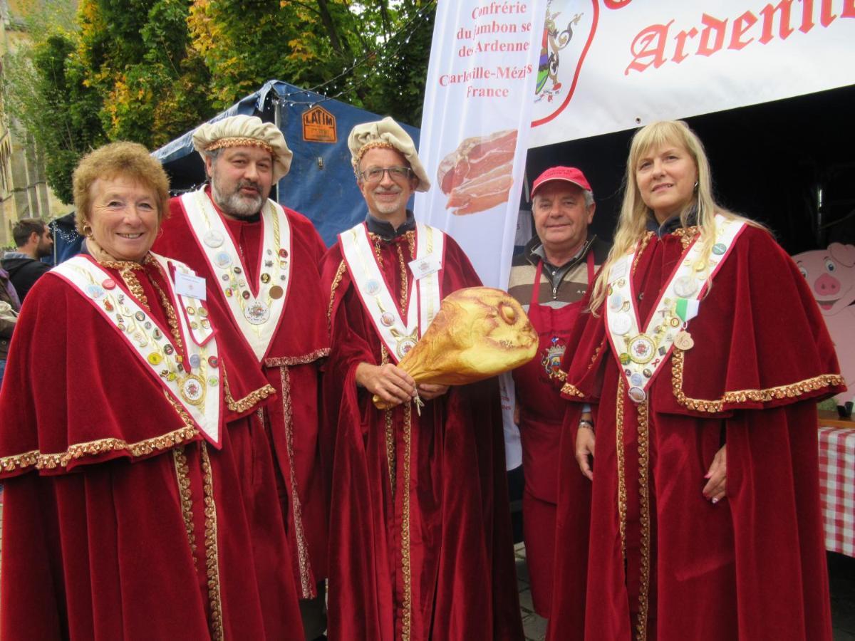 Gite La Volette Moulins-Saint-Hubert 外观 照片